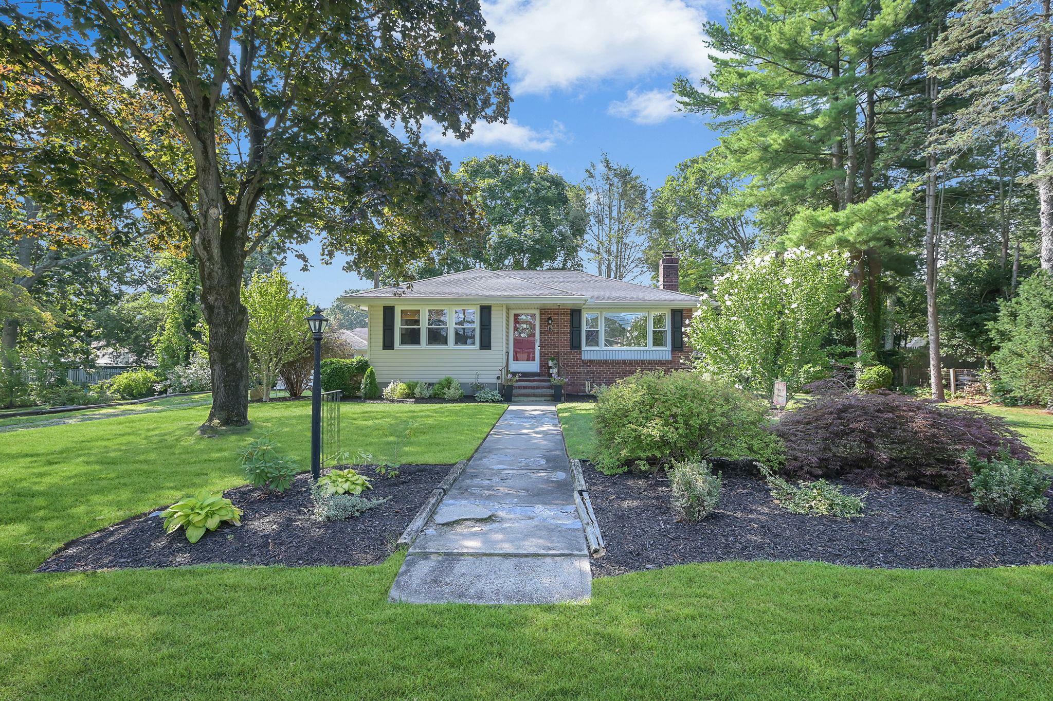 Property Photo: 6 Lolly Lane NY 11720