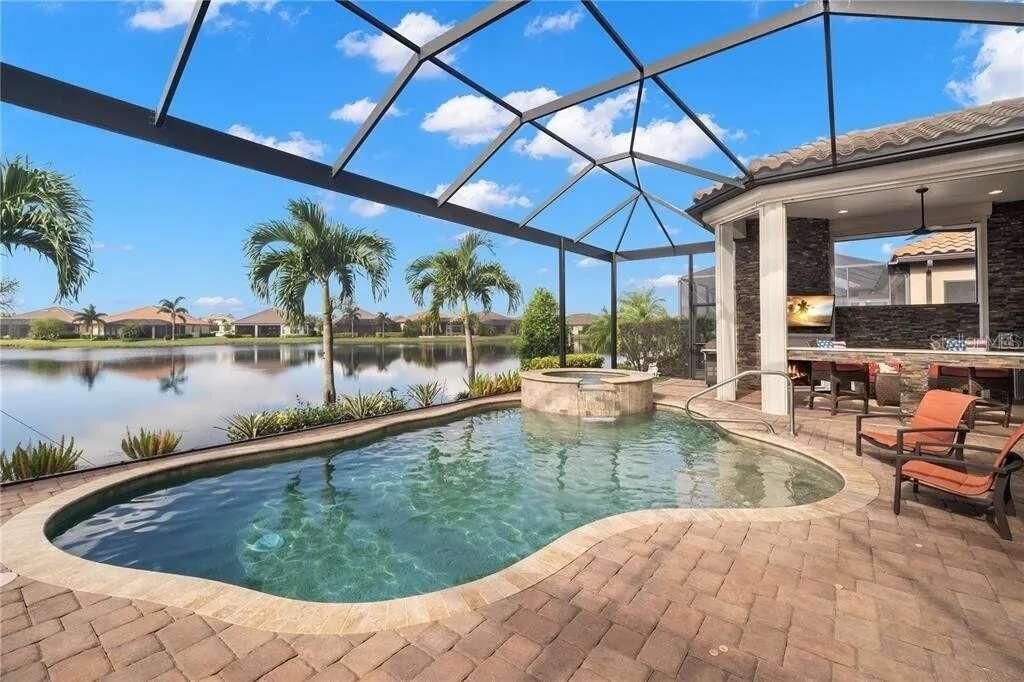 Property Photo: 13208 Malachite Drive FL 34211