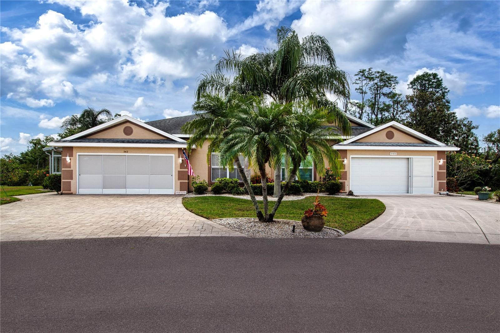 542 Princeton Greens Court 21  Sun City Center FL 33573 photo