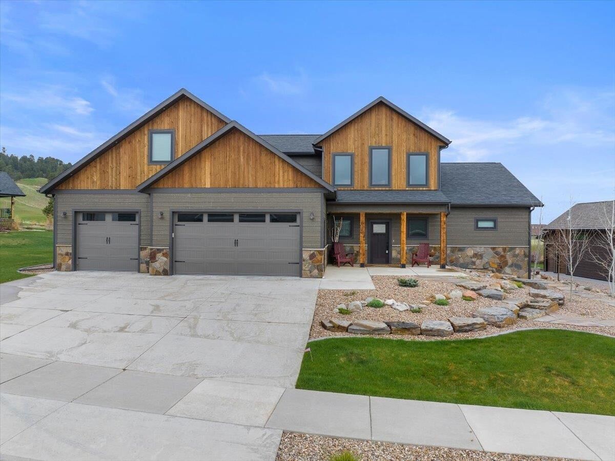 Property Photo: 8004 Brooks Loop SD 57783