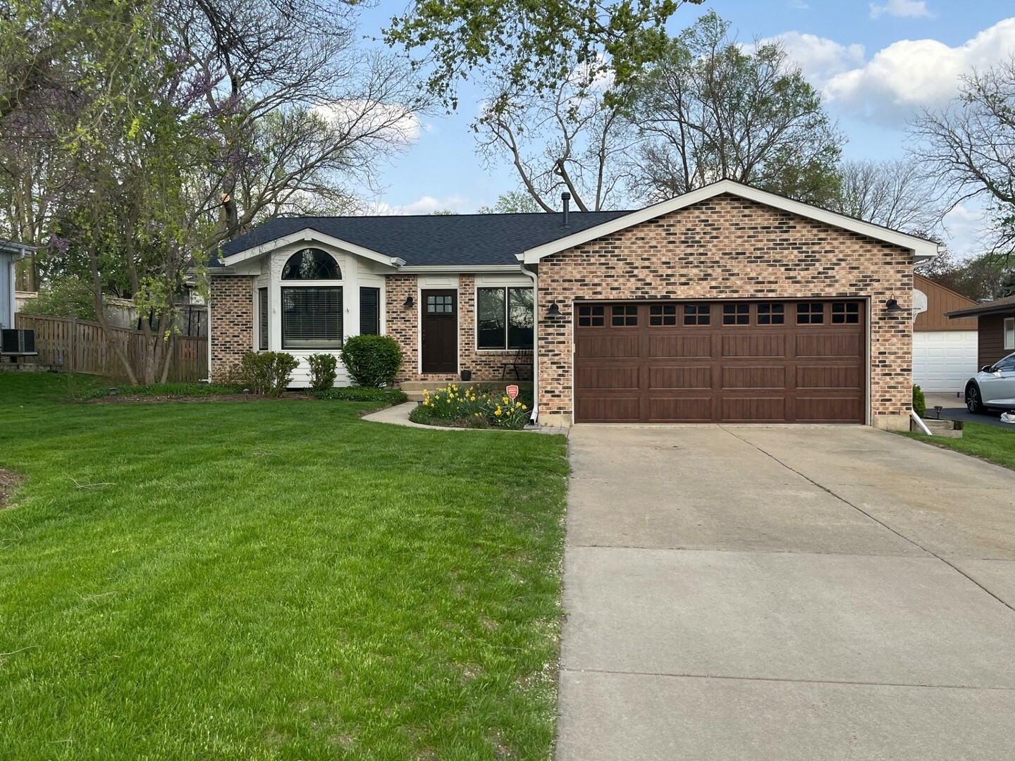 Property Photo: 3S323 Curtis Avenue IL 60555