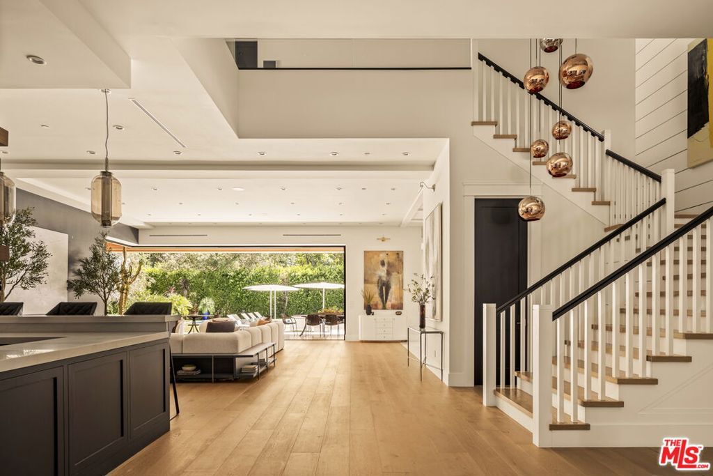 Property Photo: 16144 High Valley Place CA 91436