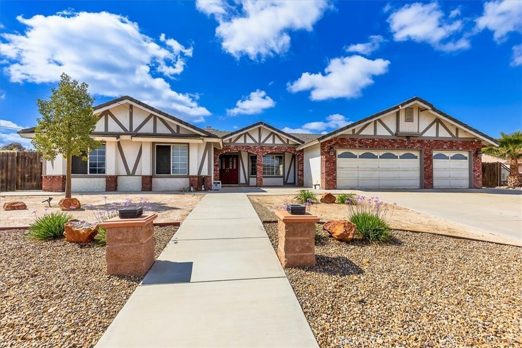 Property Photo:  29247 Cobblestone Street  CA 92567 