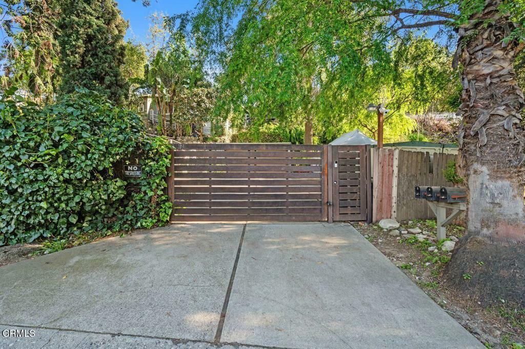 Property Photo:  109 Marmion Way  CA 91030 