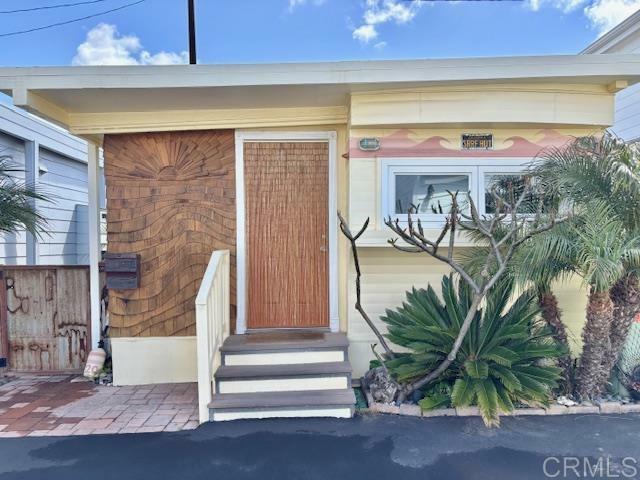 Property Photo: 170 Diana Street 20 CA 92024