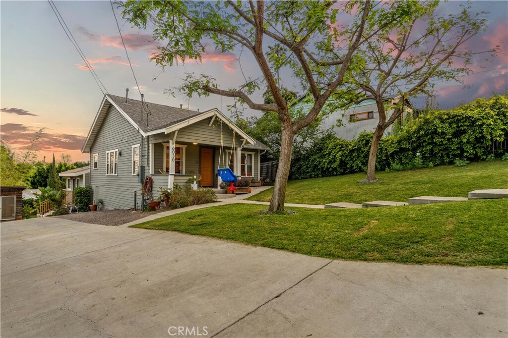 Property Photo:  6030 Crestwood Way  CA 90042 