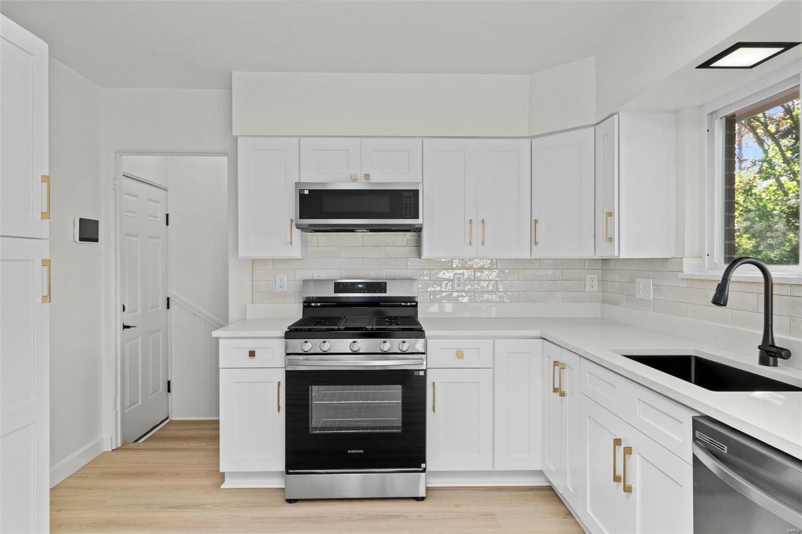 Property Photo: 315 Paul Avenue MO 63031