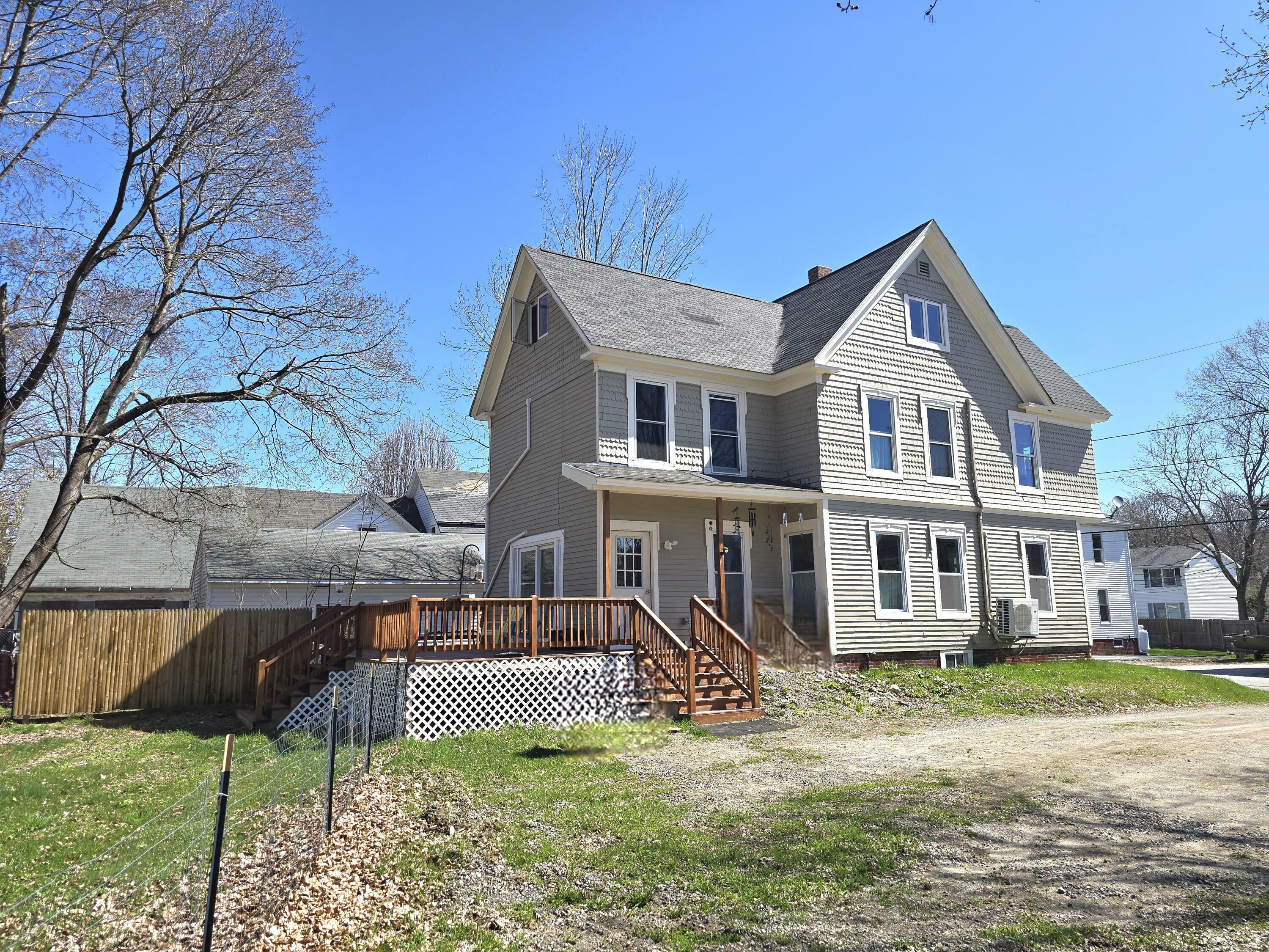 Property Photo:  10 Middle Street  ME 04252 