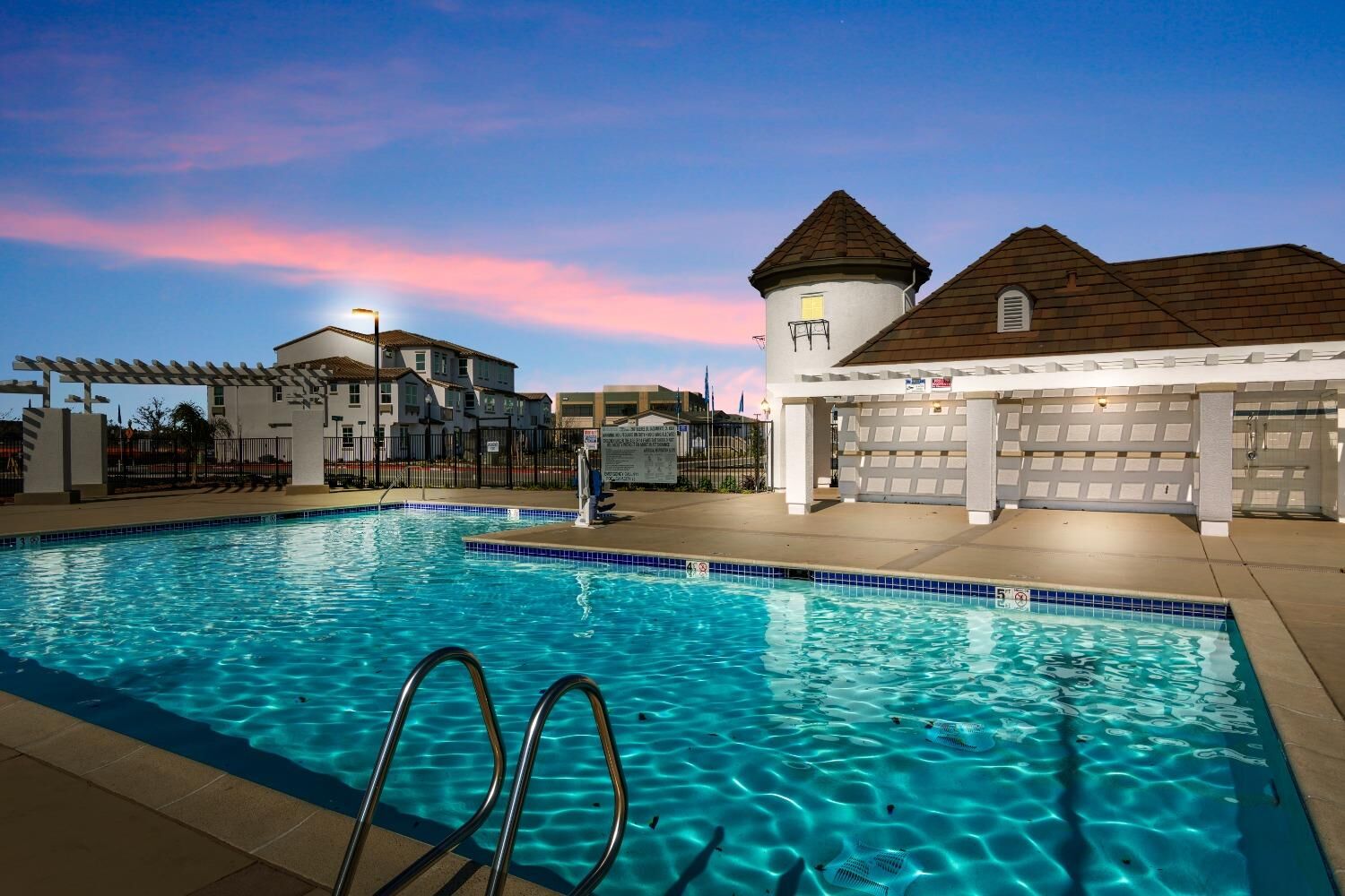 Property Photo:  4443 Rhone Walk  CA 95834 