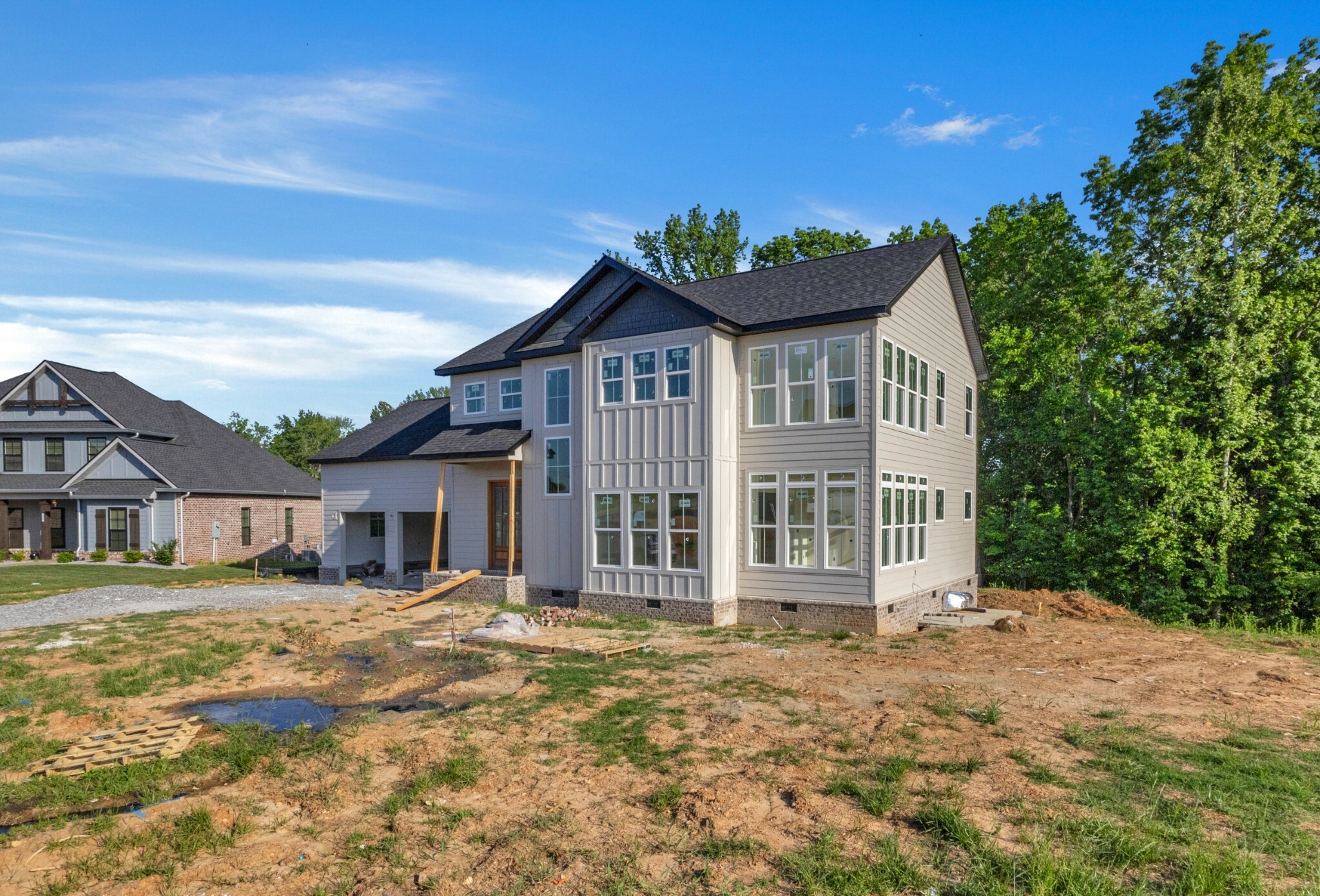 Property Photo: 242 Bellshire Dr TN 37043