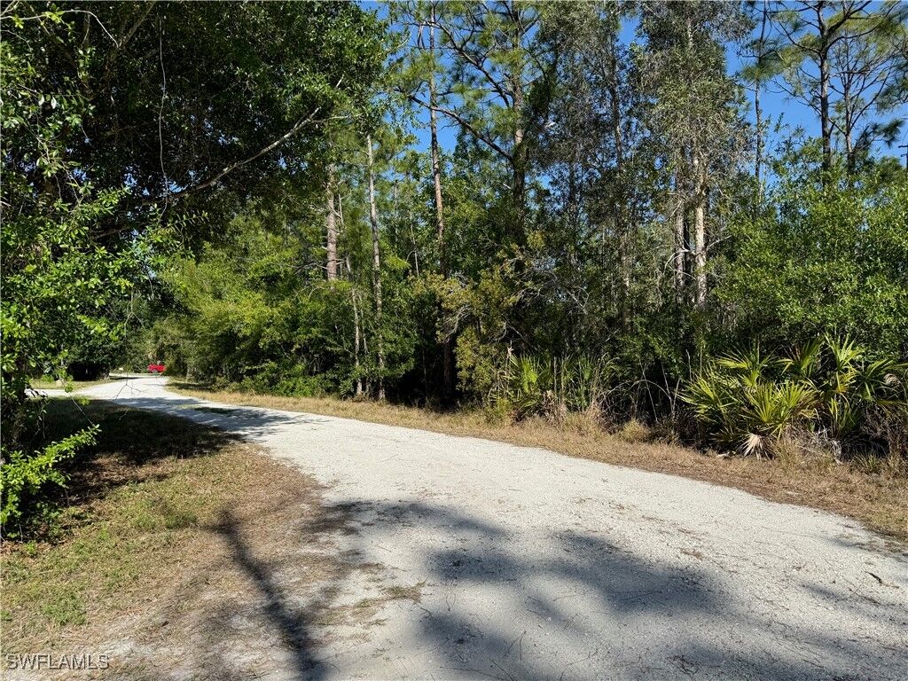 Property Photo: 2297 Deerfield Lane FL 33917