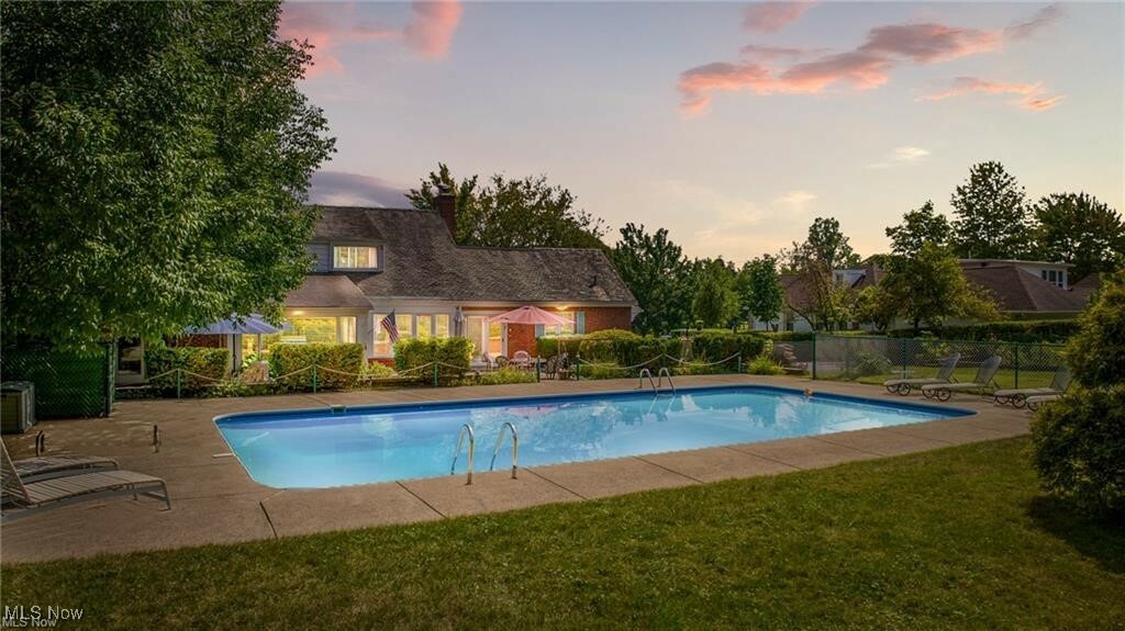 Property Photo: 28049 Gates Mills Boulevard OH 44124