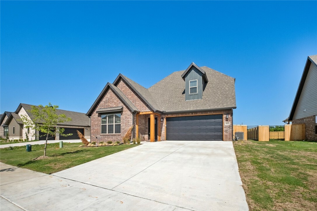Property Photo: 4603 SW Elderwood Street AR 72713