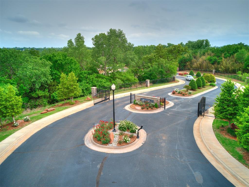 4425 Redbud Circle  Oklahoma City OK 73111 photo