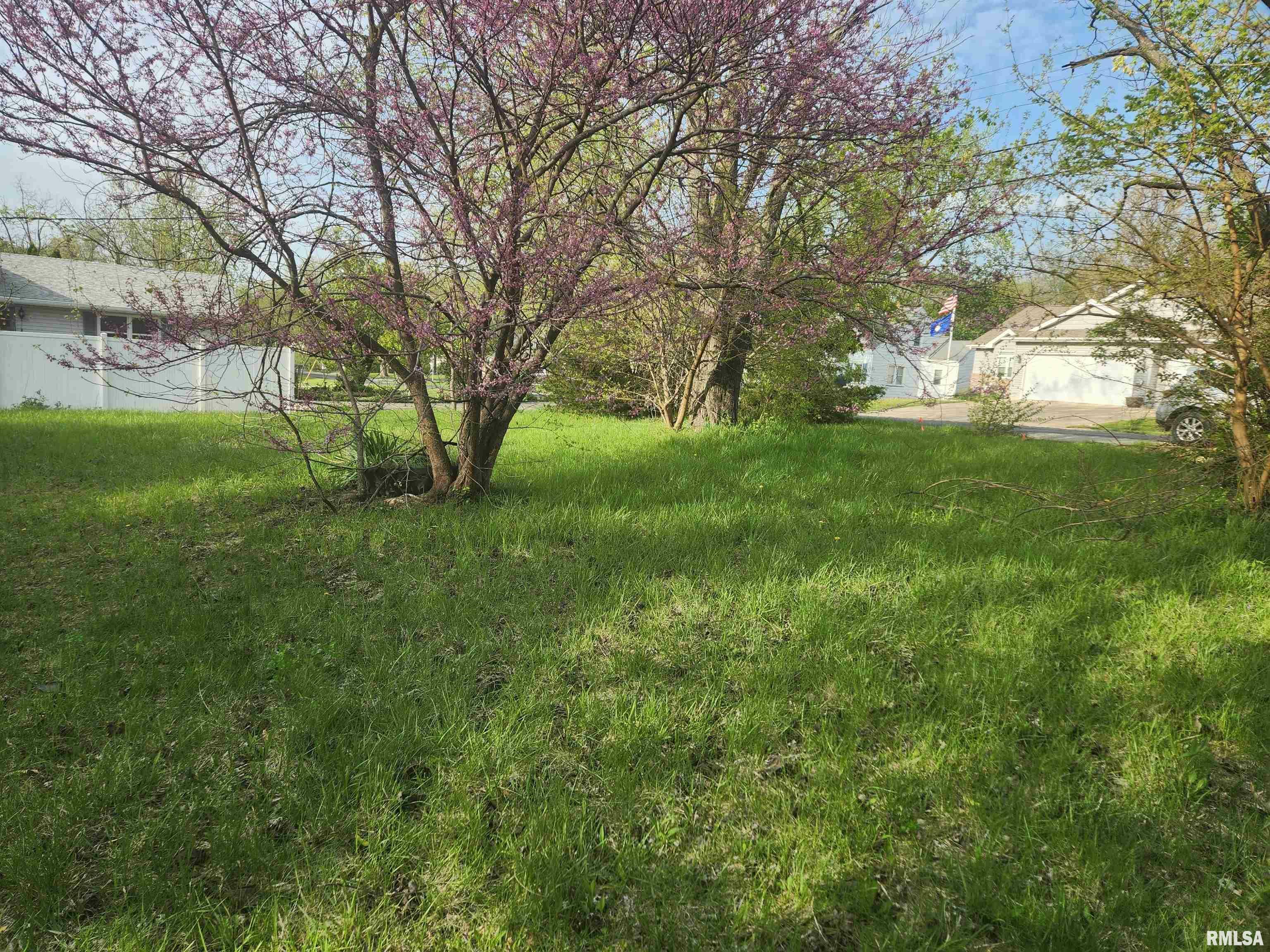 Property Photo: 9915 N Blacksoil Lane IL 61615