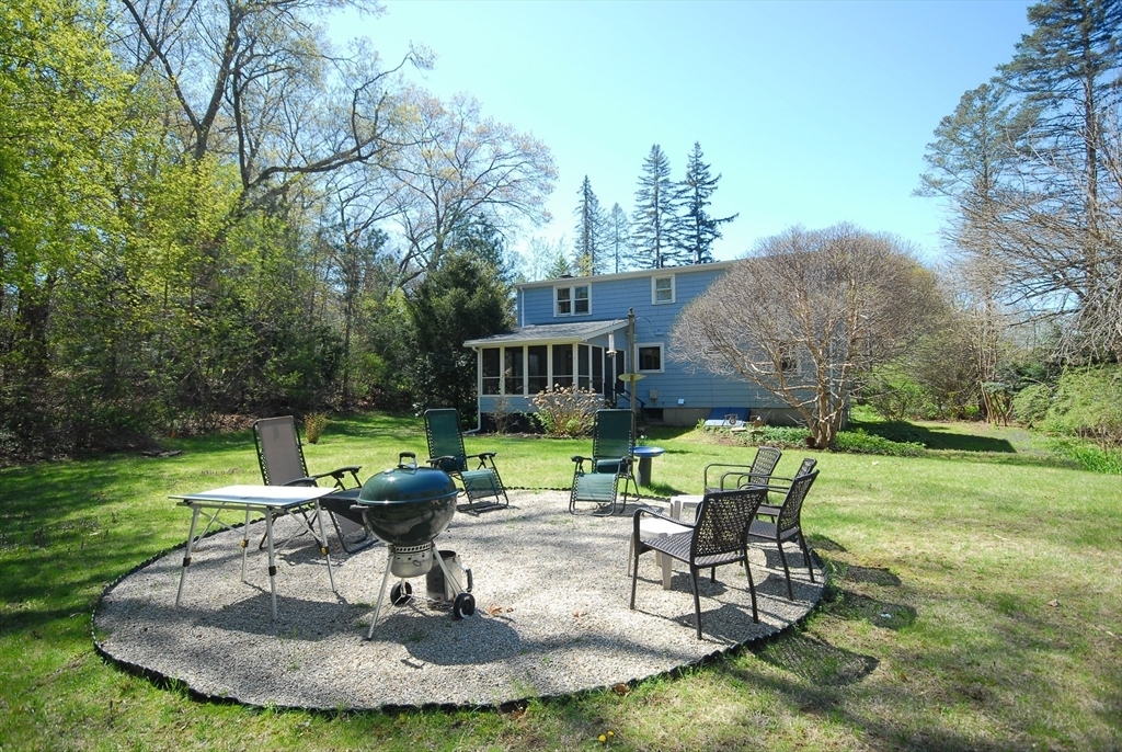Property Photo:  109 Minuteman Dr  MA 01742 