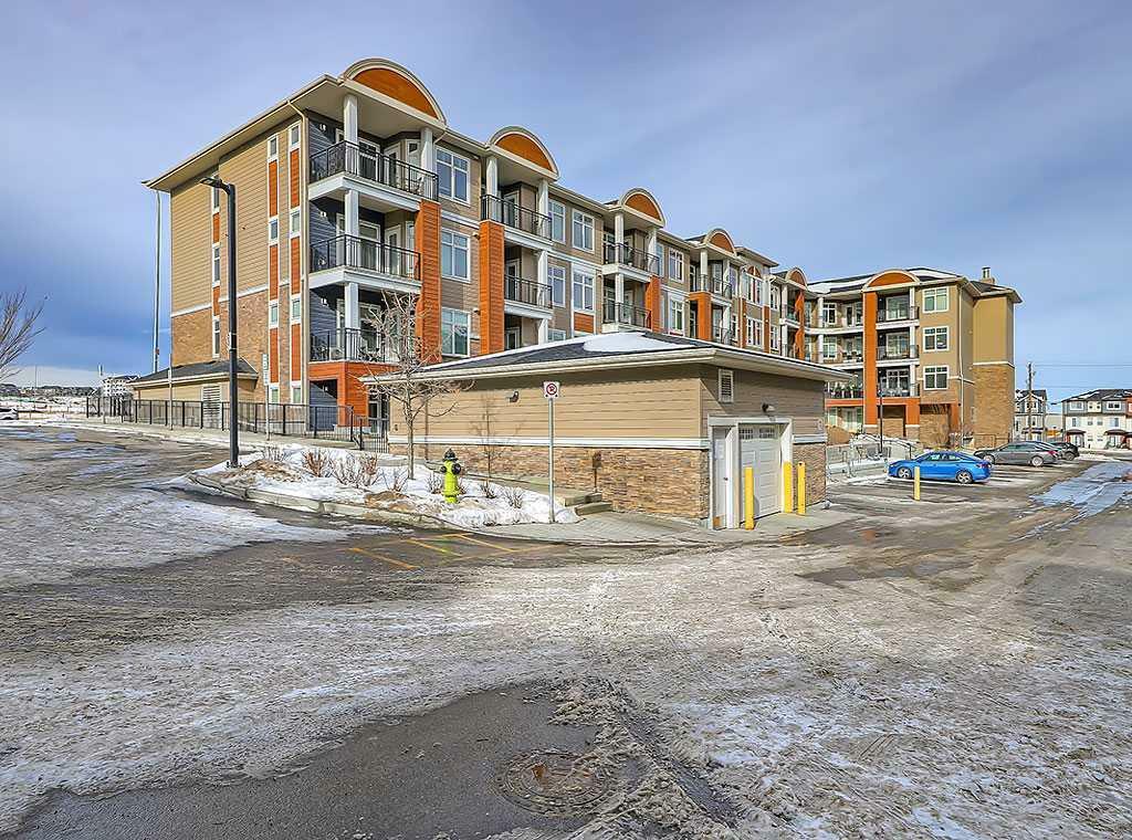 Property Photo: 3727 Sage Hill Drive NW 1403 AB T3R 1J1