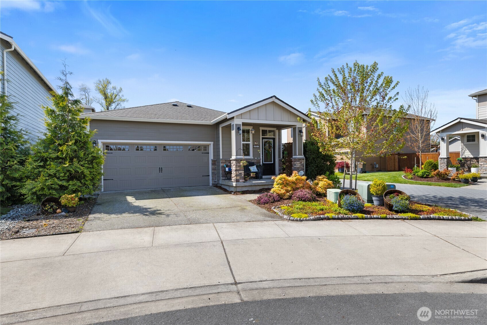 Property Photo: 8508 55th Place NE WA 98270
