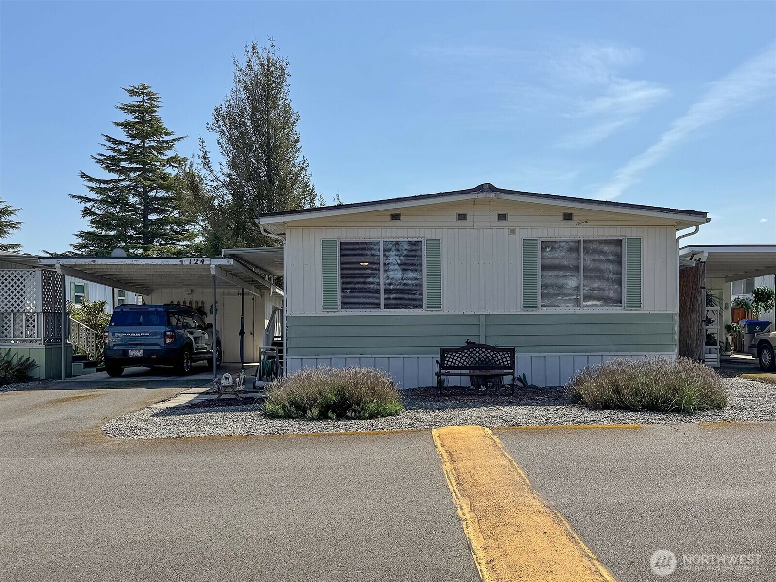 Property Photo: 610 W Spruce 124 WA 98382