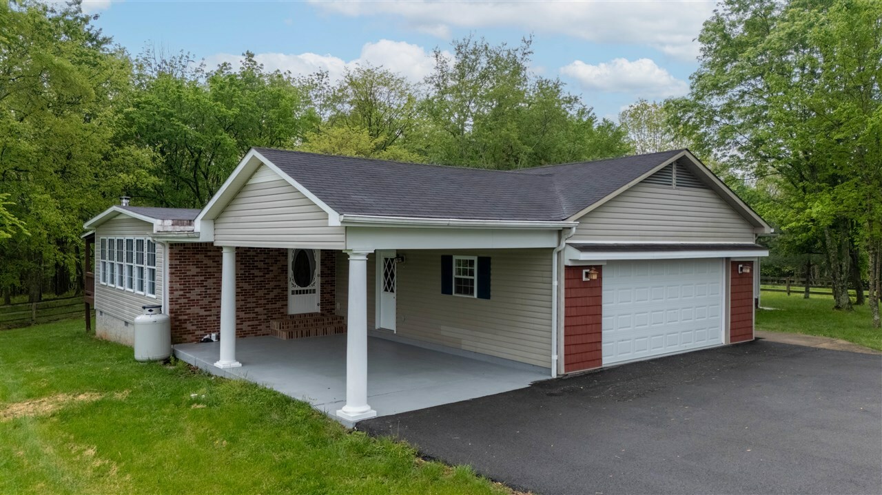 Property Photo: 100 Delane Flora Road KY 42101