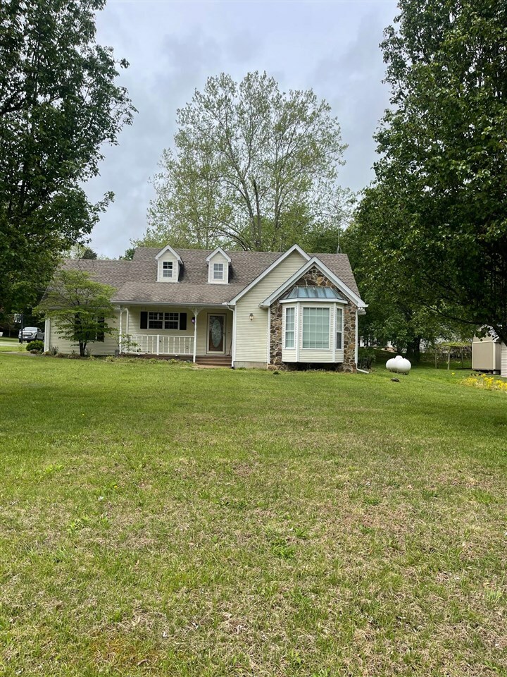 Property Photo: 457 W Villa Drive KY 42101