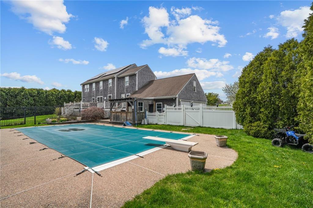 Property Photo: 101 Windstone Drive RI 02871