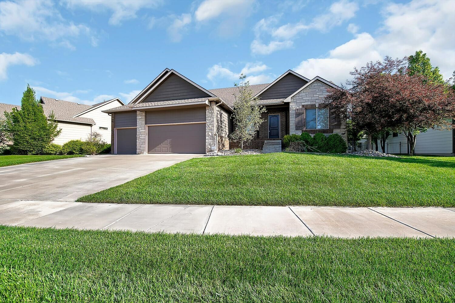 2132 N Stonegate Circle  Andover KS 67002 photo
