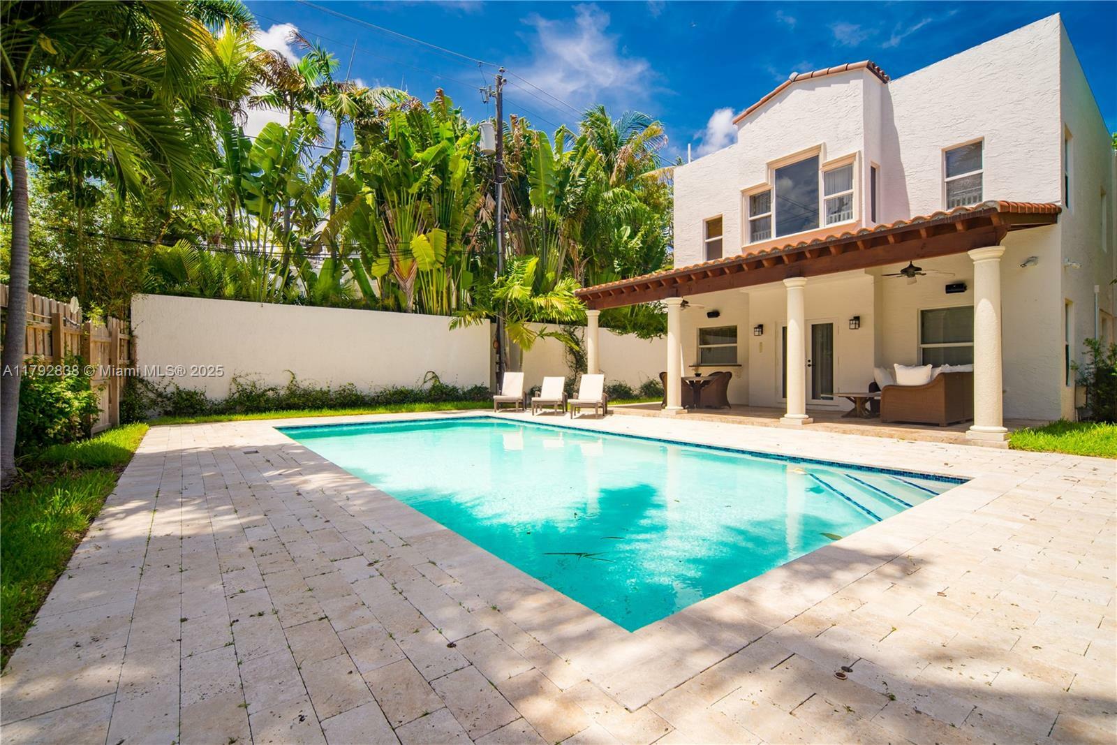 Property Photo: 3514 Crystal Ct FL 33133