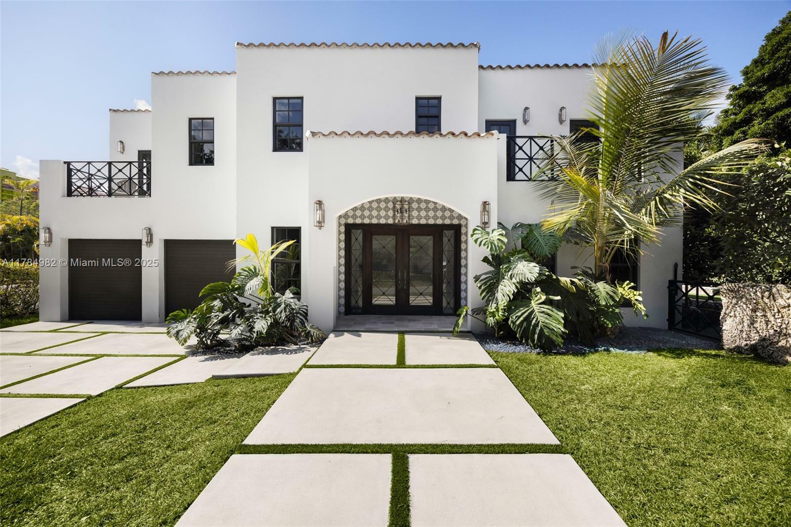 Property Photo: 120 Morningside Dr FL 33133