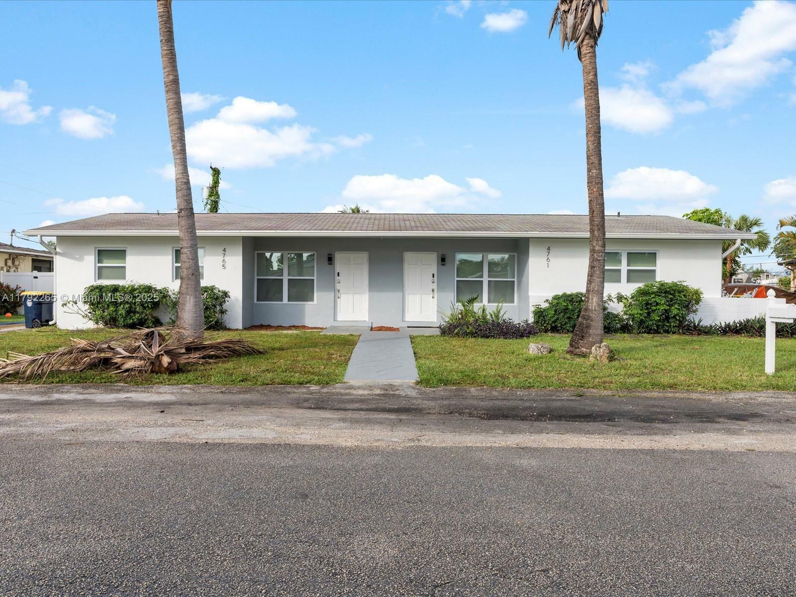 4761 SW 43rd Ter  Dania Beach FL 33314 photo