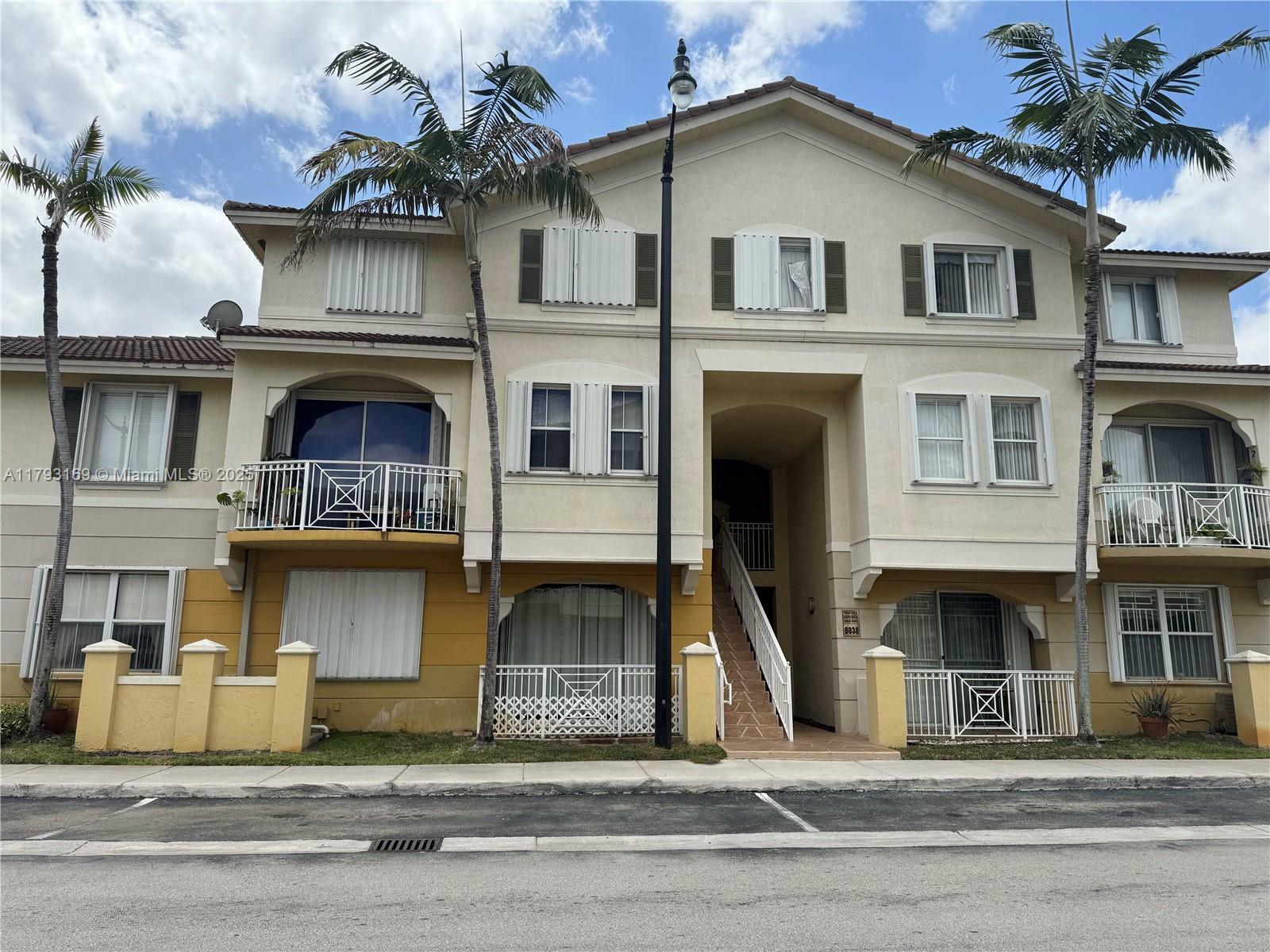 Property Photo: 8838 W Flagler St 202 FL 33174
