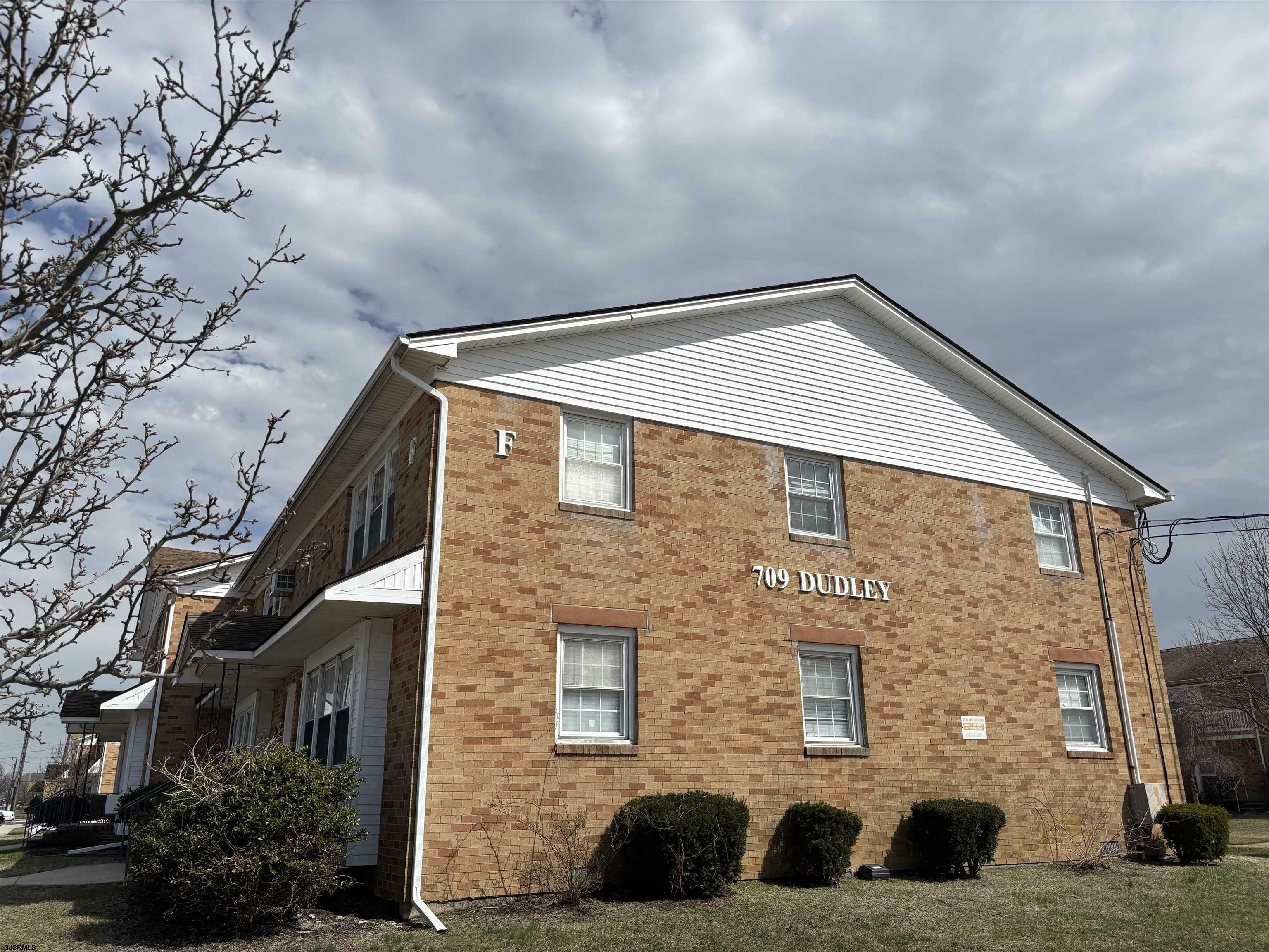 Property Photo: 709 N Dudley Ave F1 NJ 08406