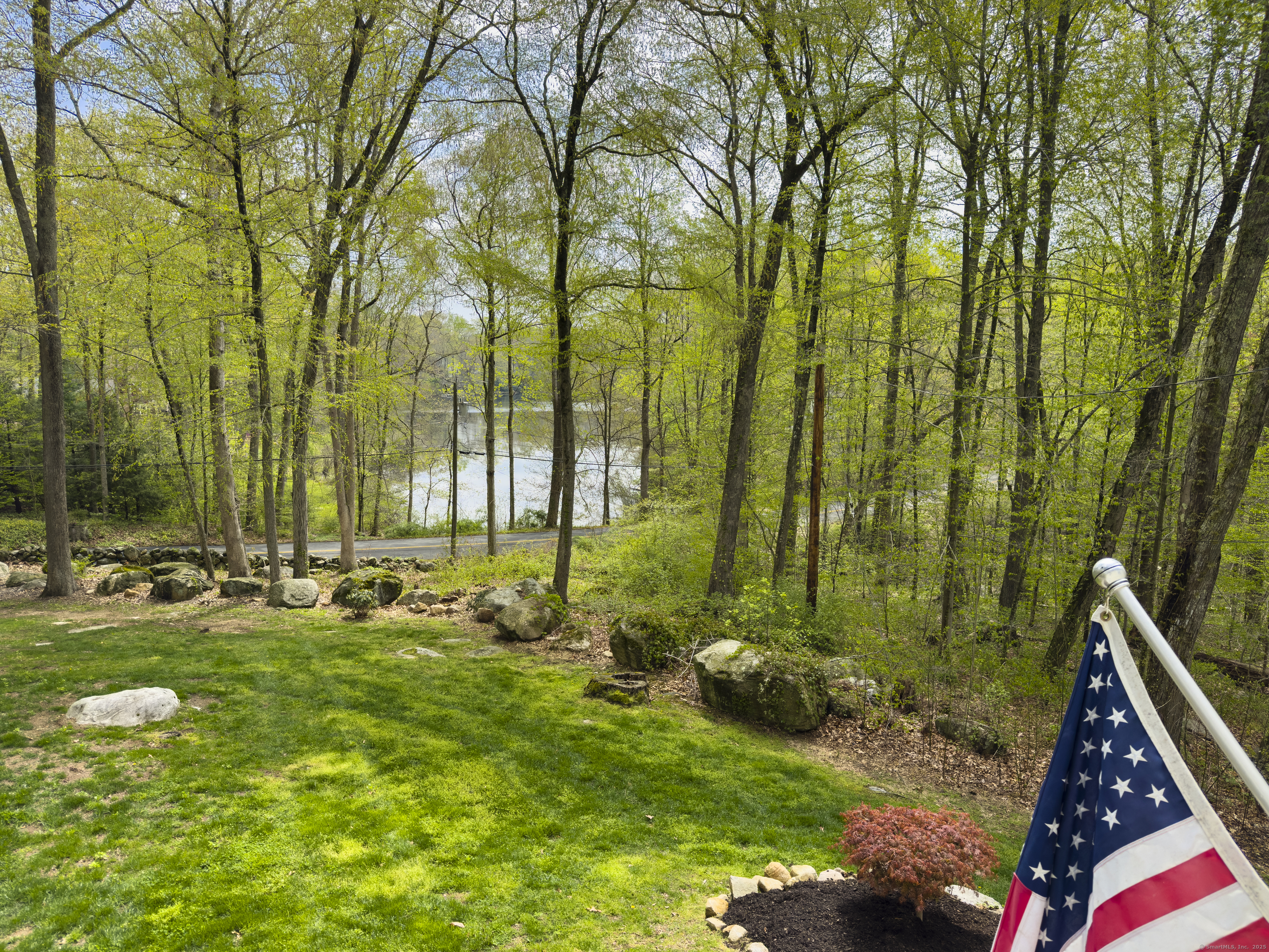 Property Photo: 81 Colonial Road CT 06443