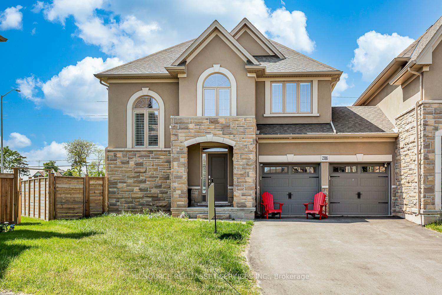 Property Photo: 2386 Natasha Circle ON L6M 1P2