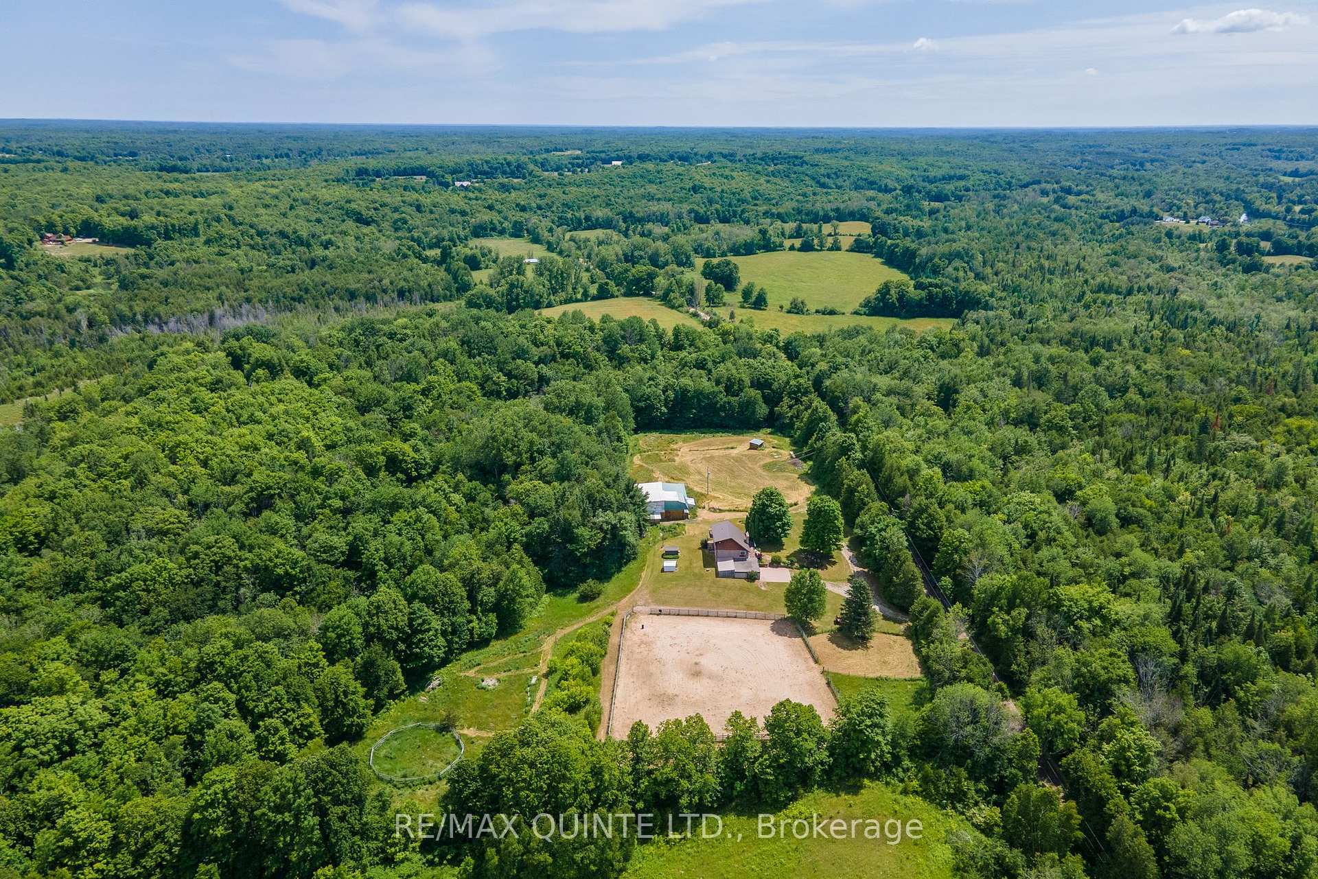 Property Photo: 252 Maines Road ON K0K 3H0