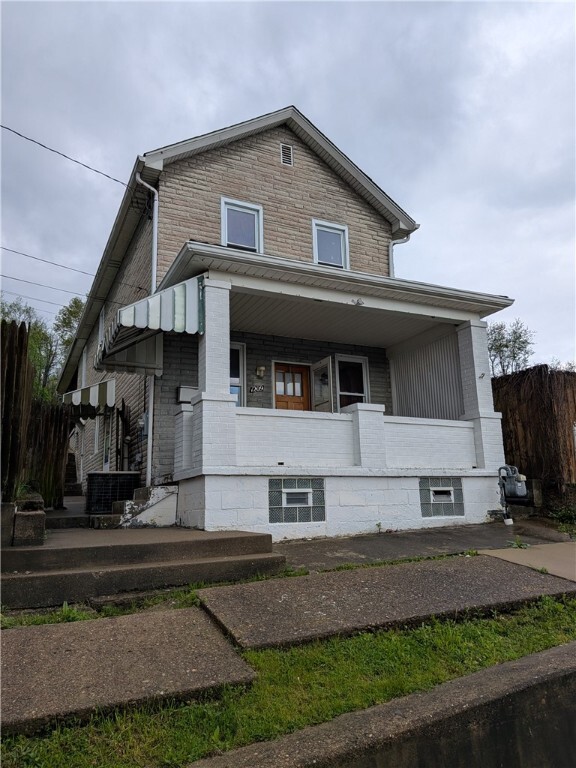 Property Photo: 1209 Lower Meadow Avenue PA 15022