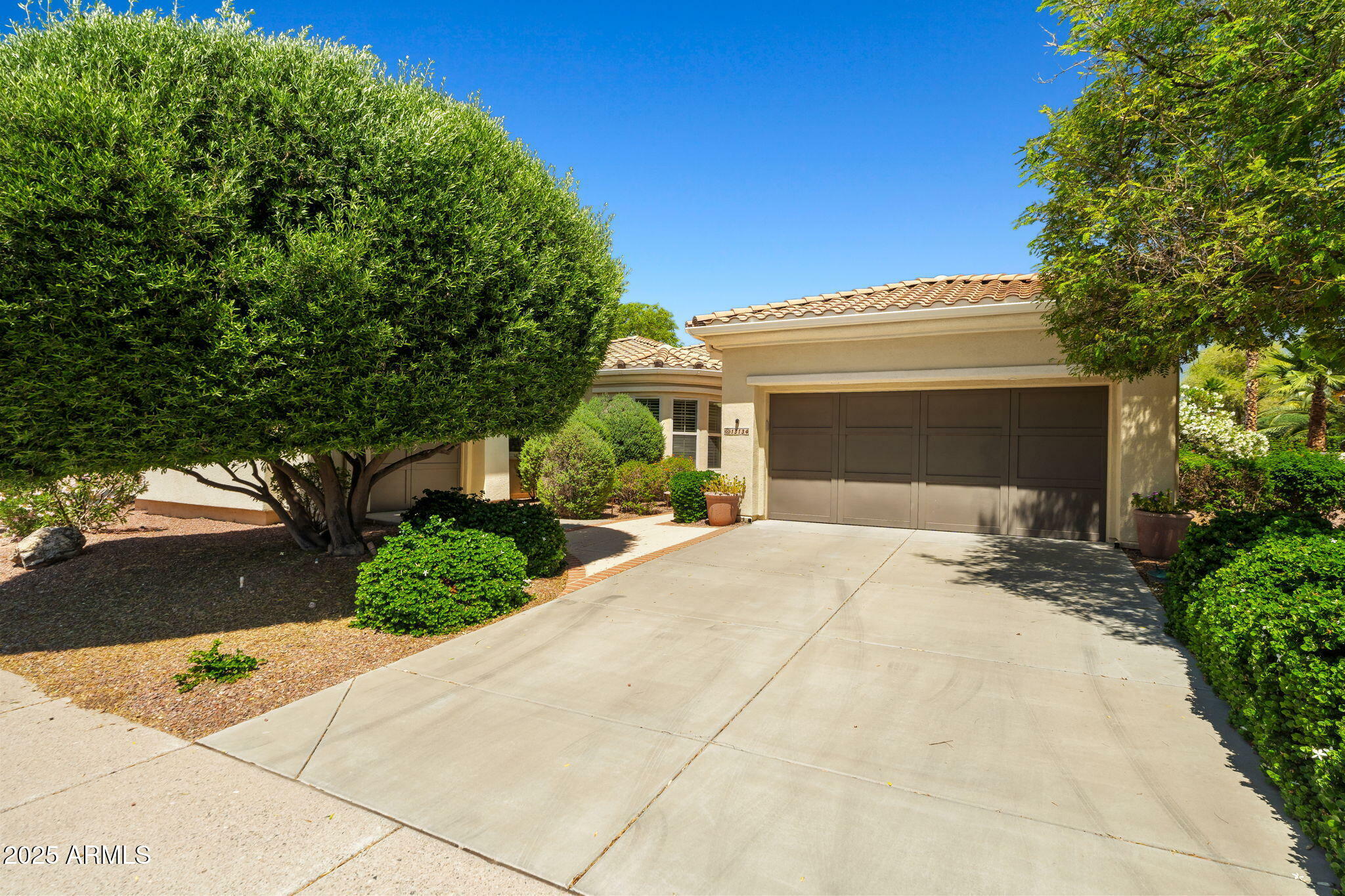 Property Photo: 13134 W Los Bancos Court AZ 85375