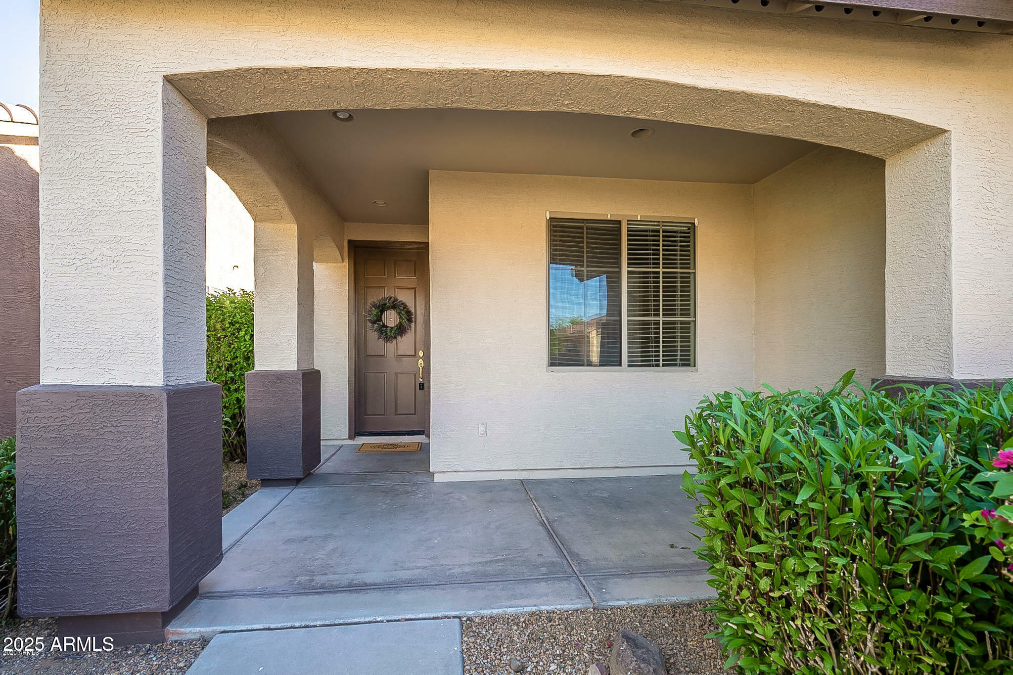 Property Photo: 39802 N Cross Timbers Way AZ 85086