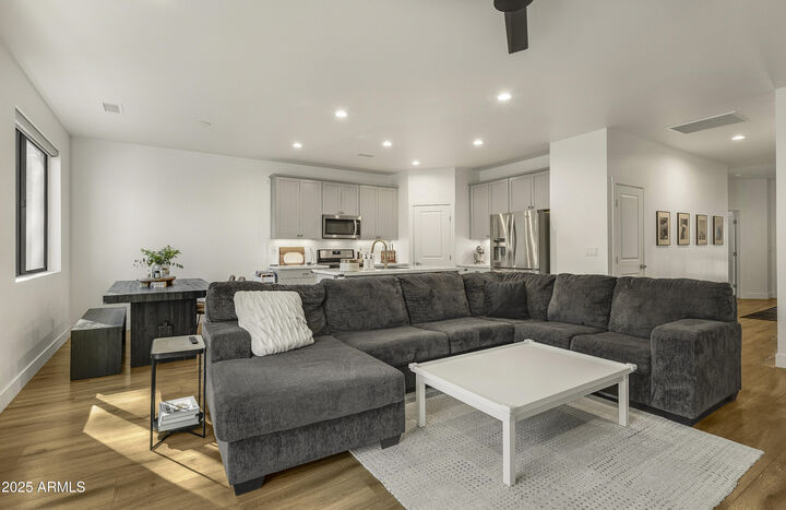 Property Photo: 3521 W Altair Way AZ 86001