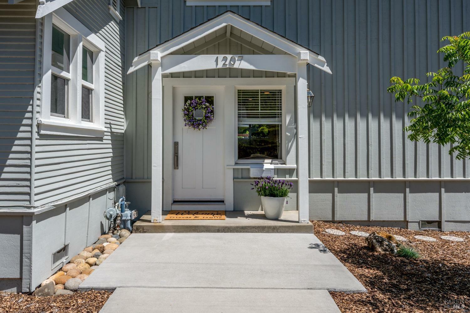 Property Photo: 1207 W Clay Street CA 95482