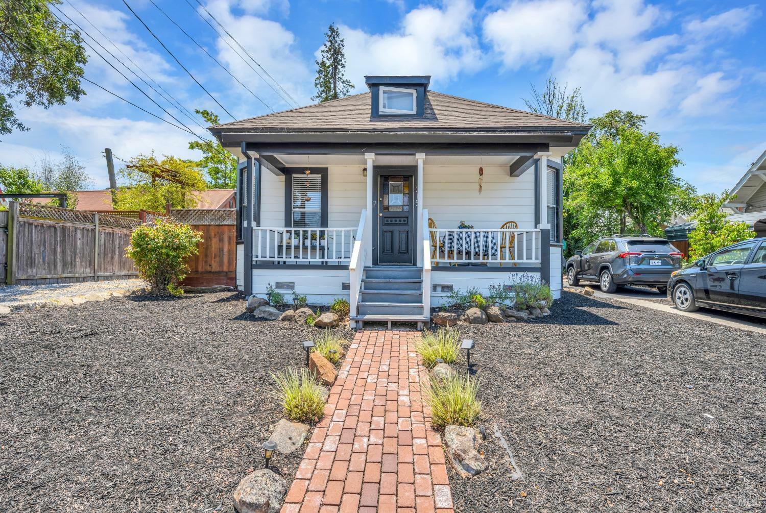 Property Photo: 315 315 1/2 Baker Street CA 94952