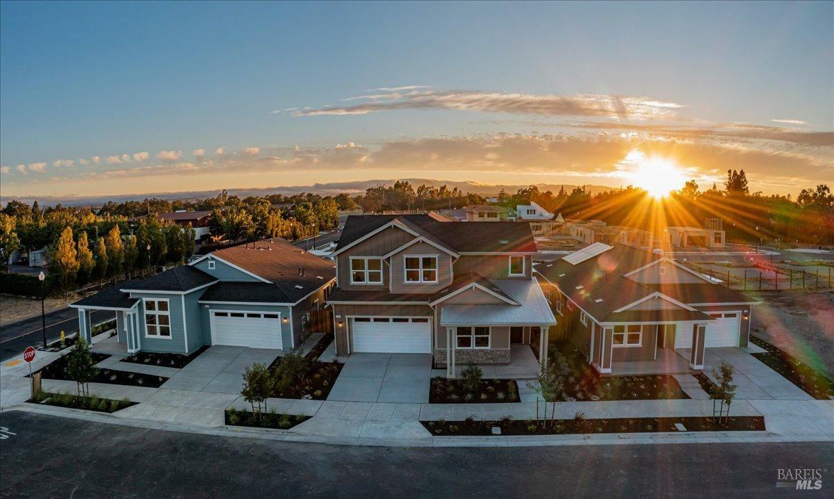 273 Spanish Oak Drive  Windsor CA 95492 photo