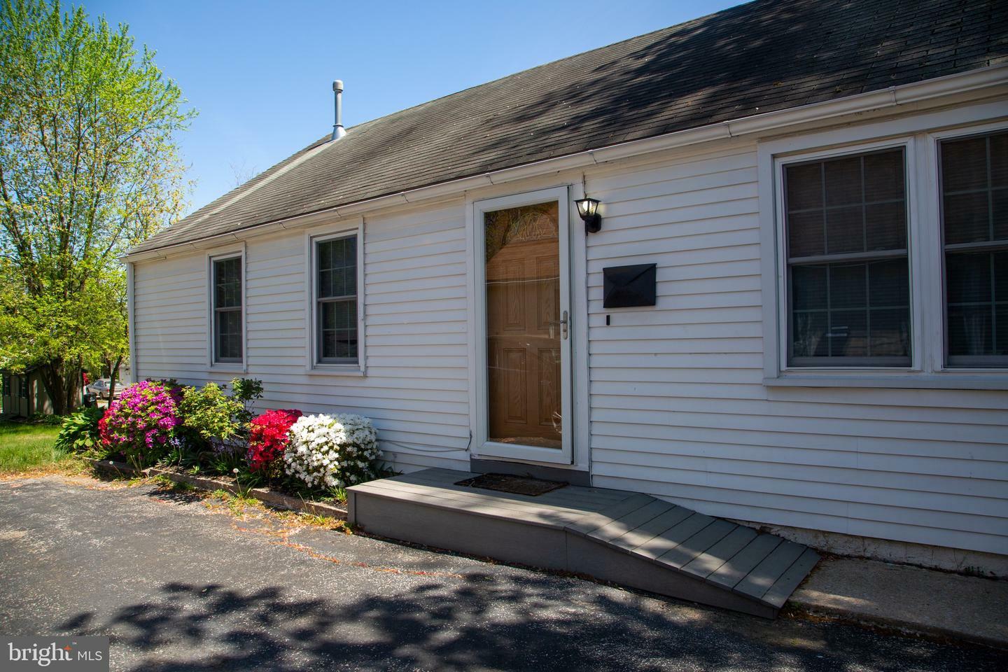 407 Virginia Avenue  Phoenixville PA 19460 photo