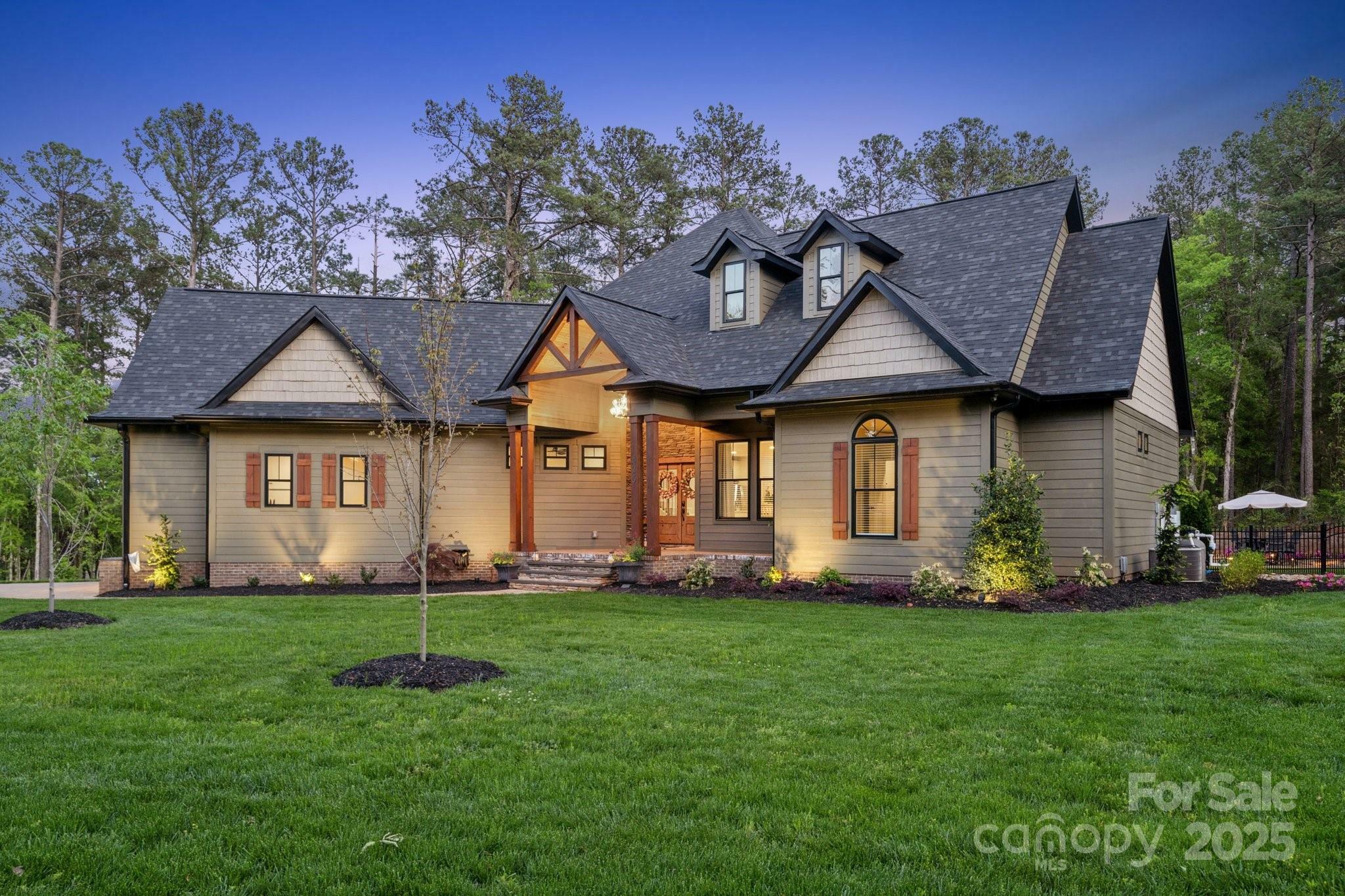 Property Photo: 425 W North Corner Road SC 29720