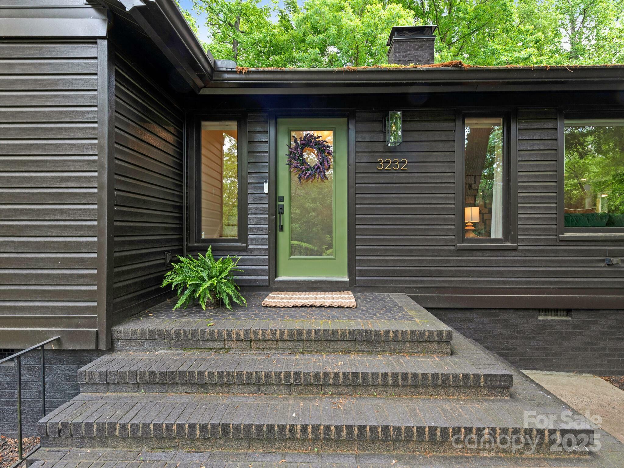 Property Photo: 3232 Johnny Cake Lane NC 28226