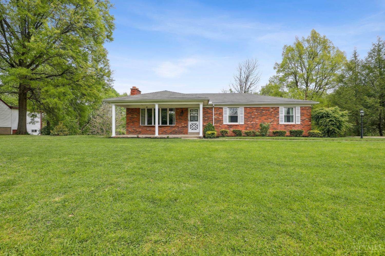 Property Photo: 852 Martini Road OH 45233