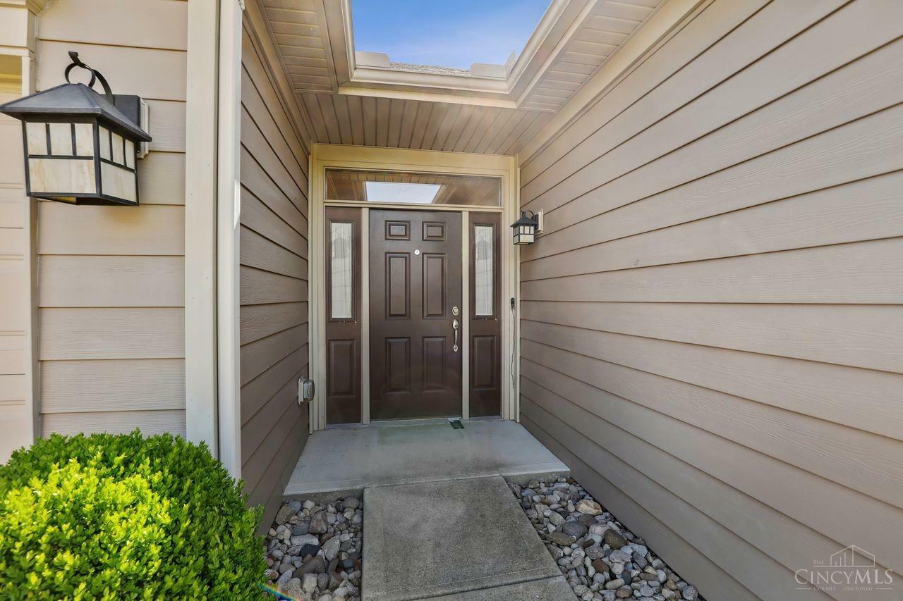 Property Photo: 16 Anchor Lane OH 45066
