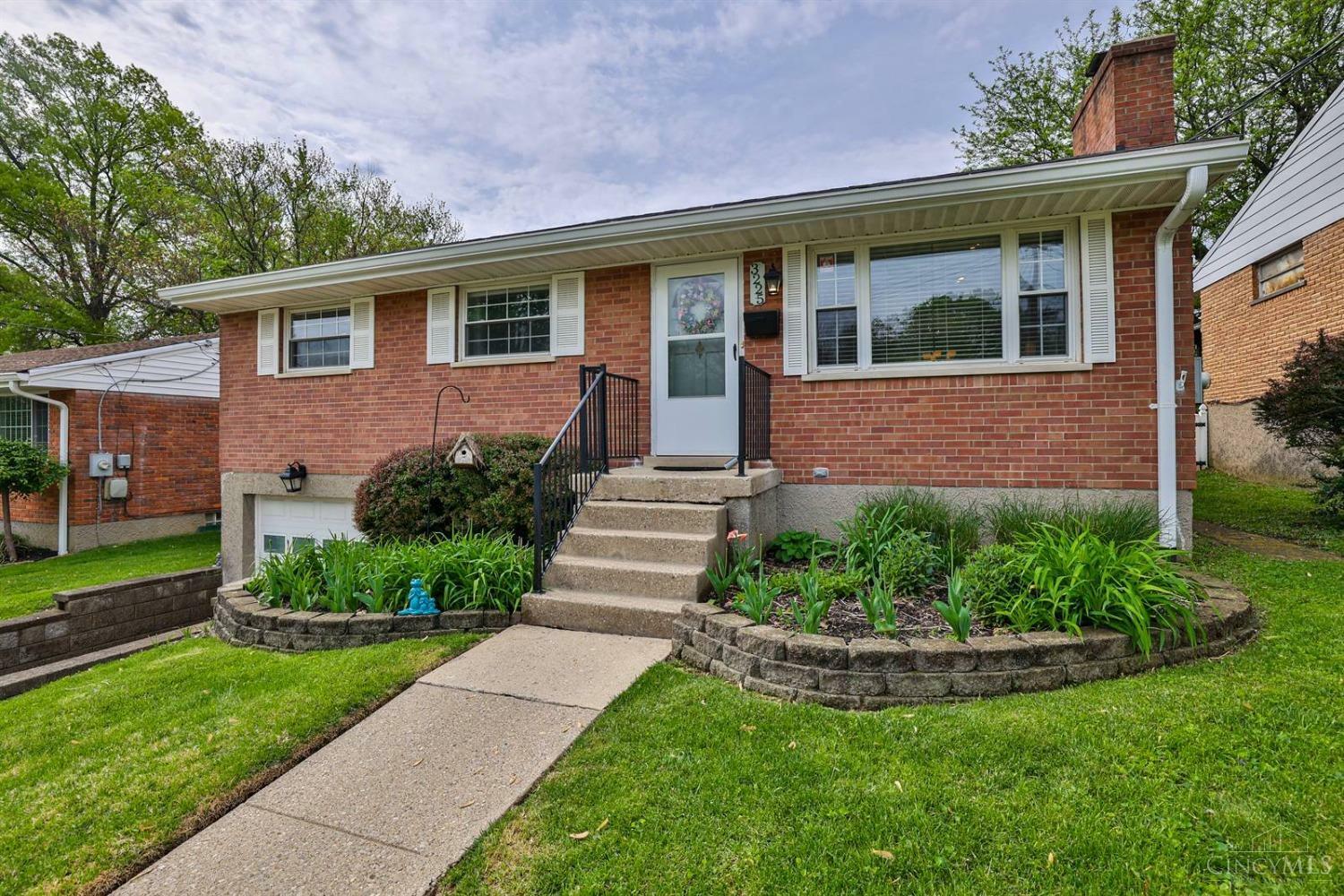 Property Photo: 3225 Deborah Lane OH 45239