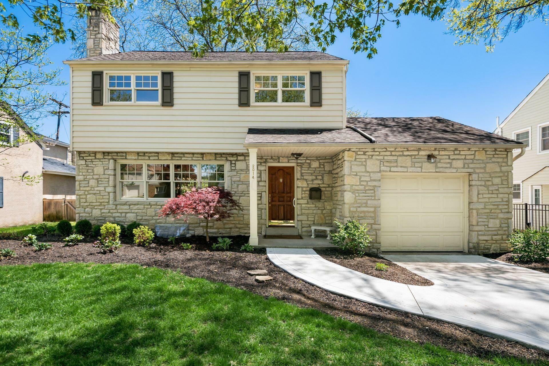 Property Photo: 2014 Edgemont N Road OH 43212