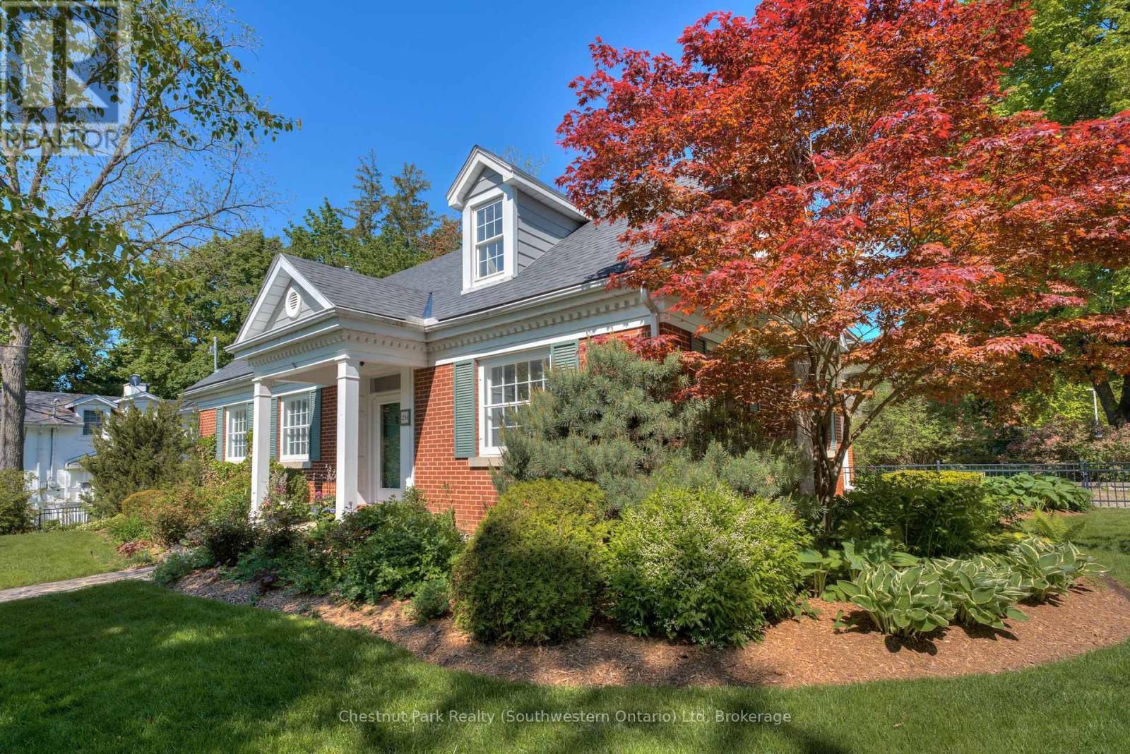Property Photo: 26 Lemon Street ON N1E 2G9